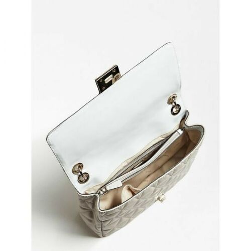 bolso acolchado beige